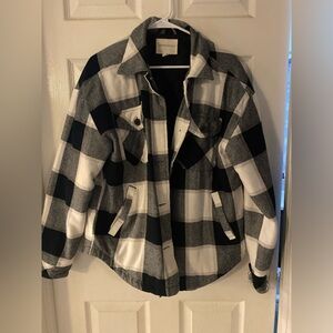 Aeropostle plaid jacket in black and white! Size L